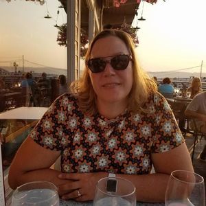 Meet your Posher, Carrie